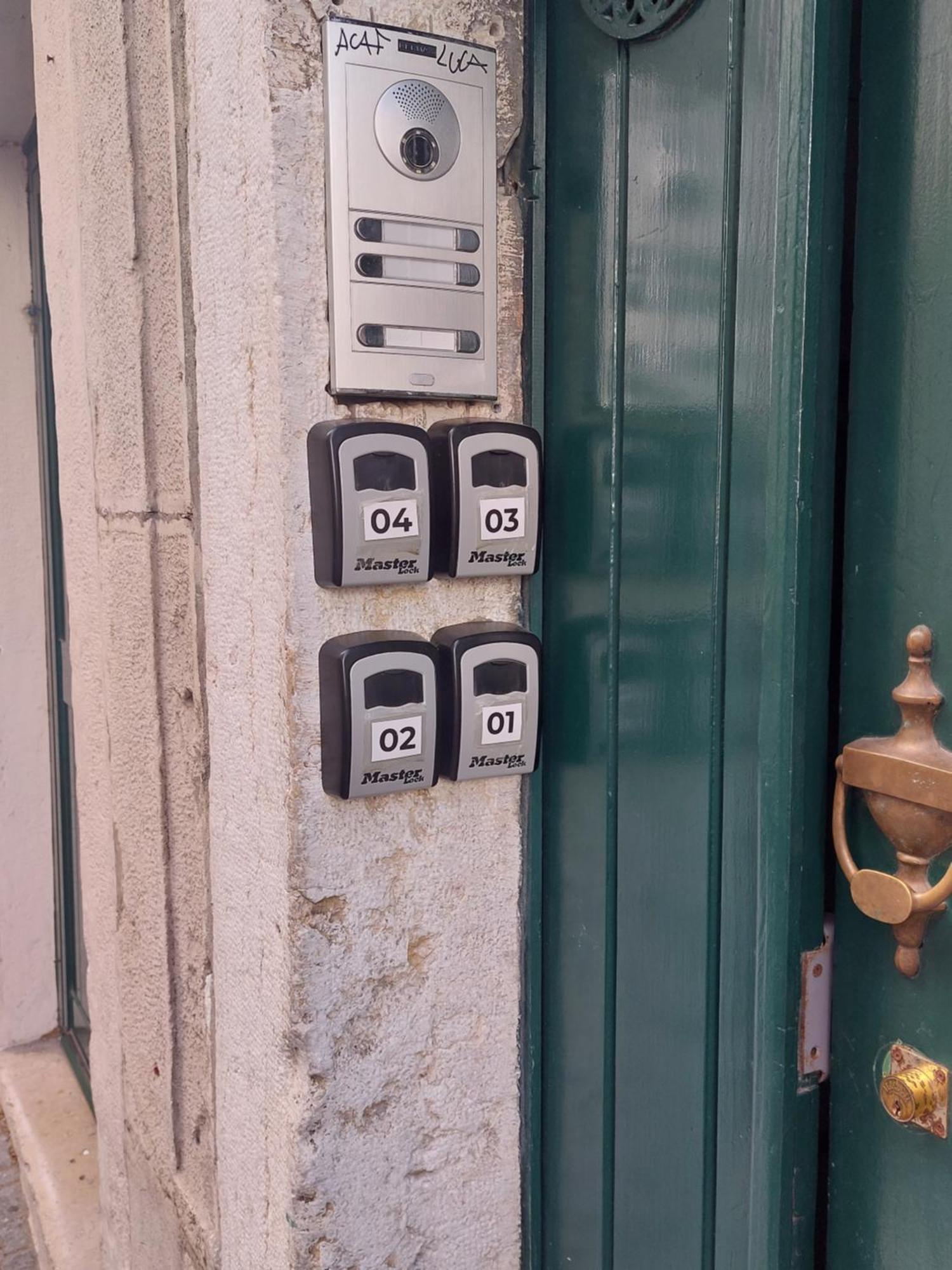 Apartamentos Alfama Fado Lisboa Exteriör bild